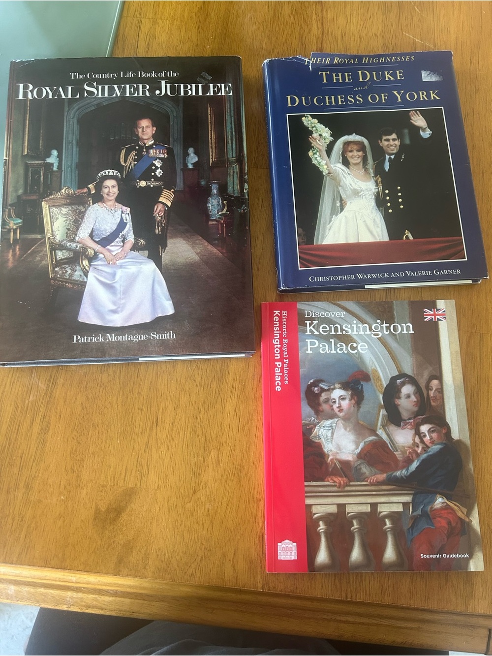 Set of 3 Royal/Palace Books